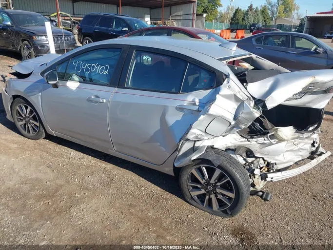 2021 Nissan Versa SV — collision damage, reported by @alexpinson5