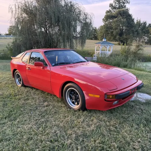 1984 Porsche 944 — photo posted by @OsloRegistry