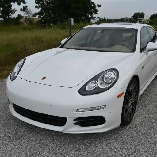 2016 Porsche Panamera Panamera Edition — photo posted by @OsloRegistry