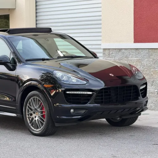 2014 Porsche Cayenne Turbo S — photo posted by @OsloRegistry