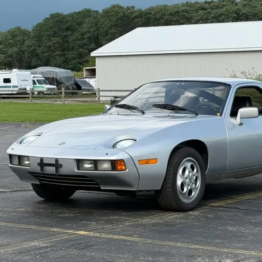 1979 Porsche 928 — photo posted by @OsloRegistry