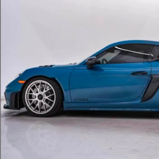 2024 Porsche 718 Cayman GT4 RS — photo posted by @OsloRegistry