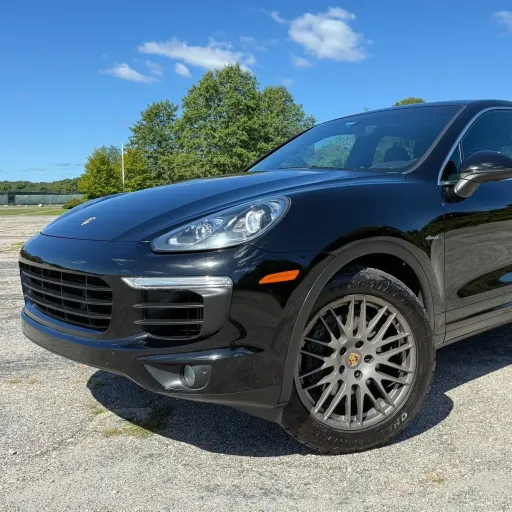 2015 Porsche Cayenne Diesel — photo posted by @OsloRegistry