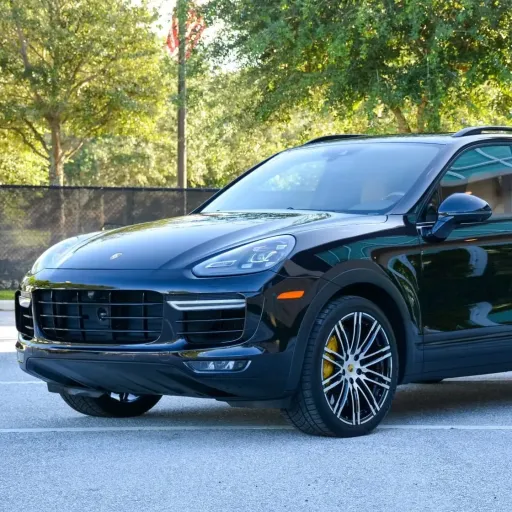 2016 Porsche Cayenne Turbo S — photo posted by @OsloRegistry